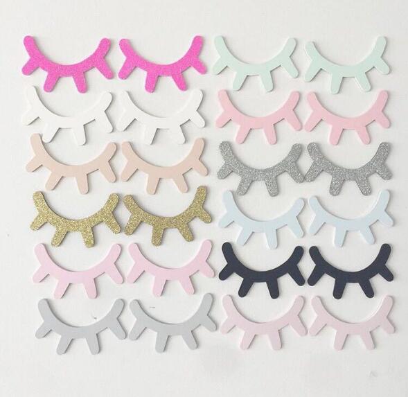 Wood Eyelashes Cartoon Decoration