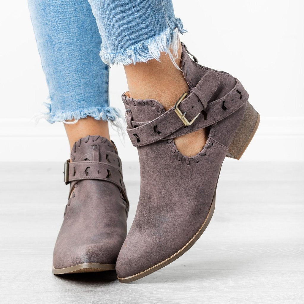 Slip-on Casual Heels  Female 2019 High Street Boot