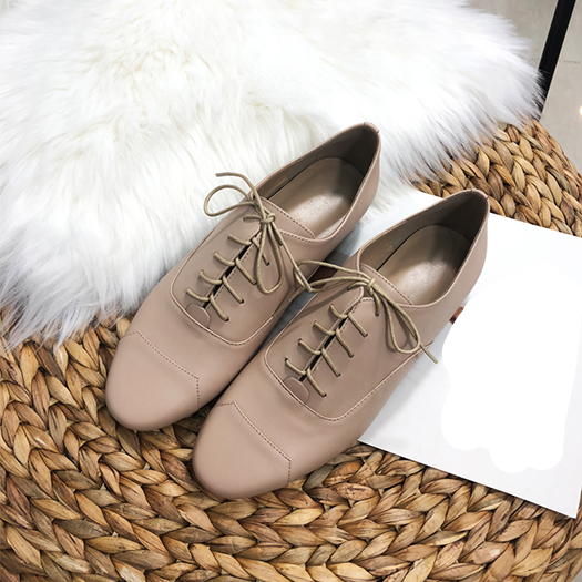 English Style Vintage Oxford Retro Flat  Pure Black