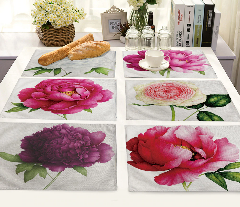 Rose Pattern Table Mat
