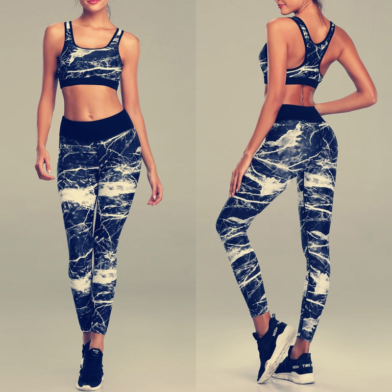 Ladies Elastic Quick Dry Style Running Active Suit For Workout All Years In Black & White