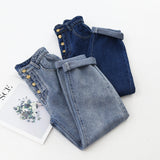 Gorgeous Denim Capri Jeans With Regular Waist