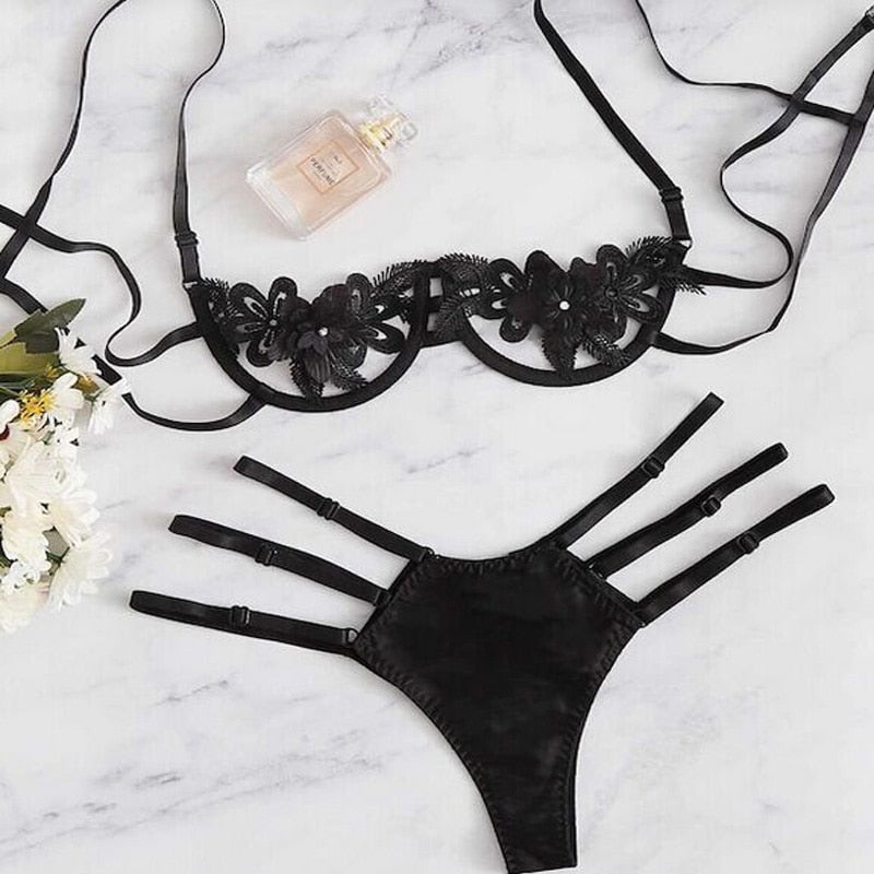 G string unpadded lace up lingerie set 2019