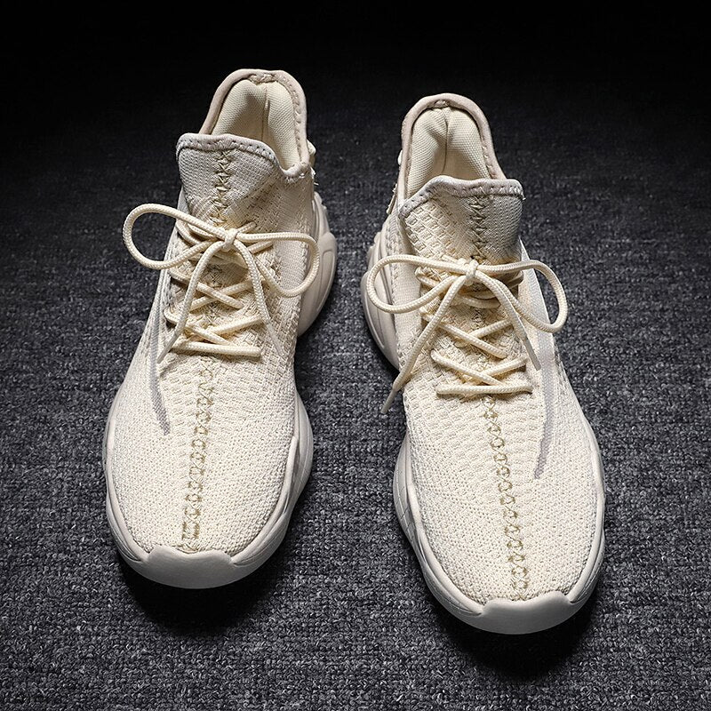 Anti Skid Resistant Highly Comfortable Mens Outdoor Sneaker
