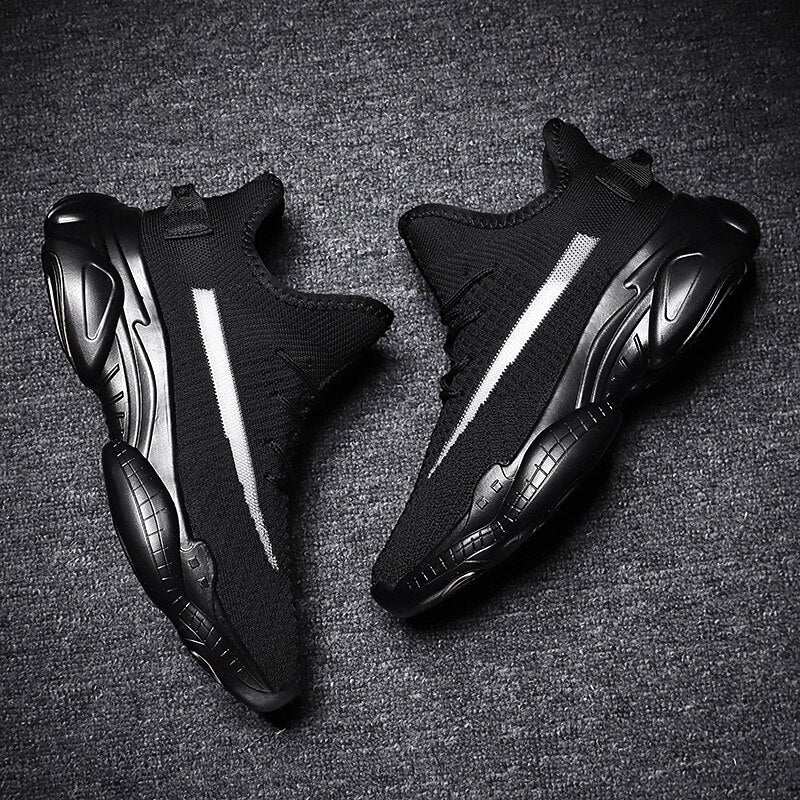 Anti Skid Resistant Highly Comfortable Mens Outdoor Sneaker