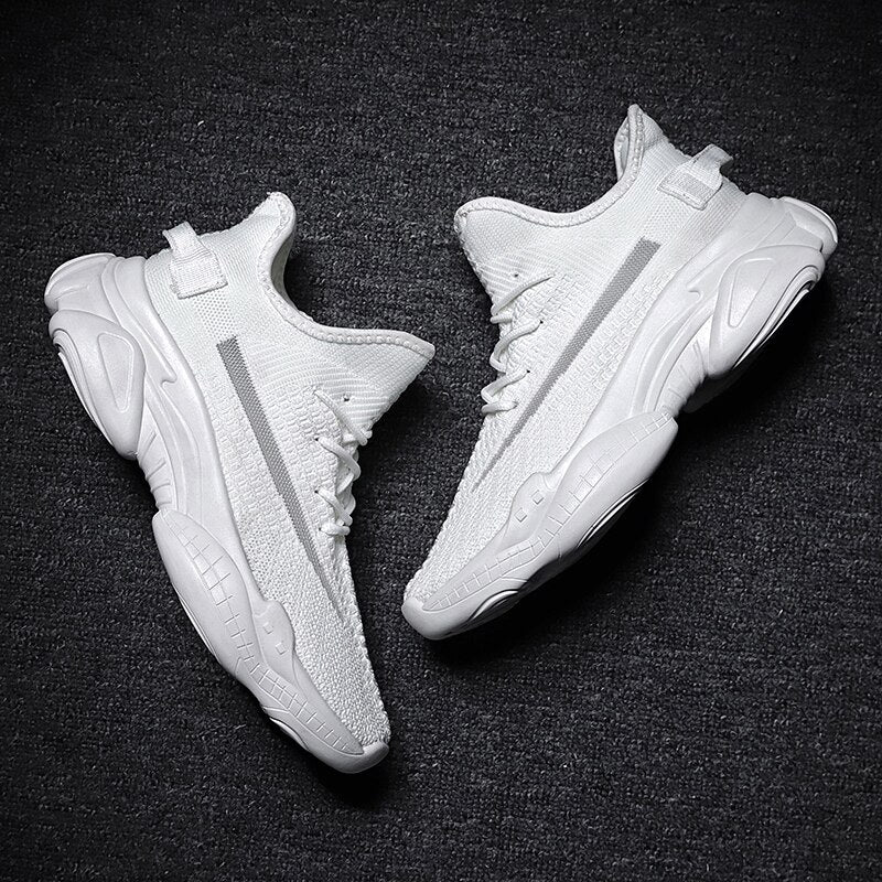 Anti Skid Resistant Highly Comfortable Mens Outdoor Sneaker