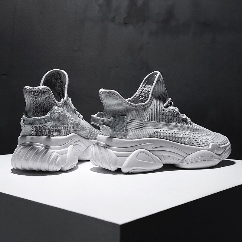 Anti Skid Resistant Highly Comfortable Mens Outdoor Sneaker