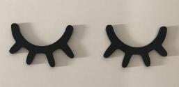 Wood Eyelashes Cartoon Decoration