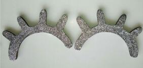 Wood Eyelashes Cartoon Decoration