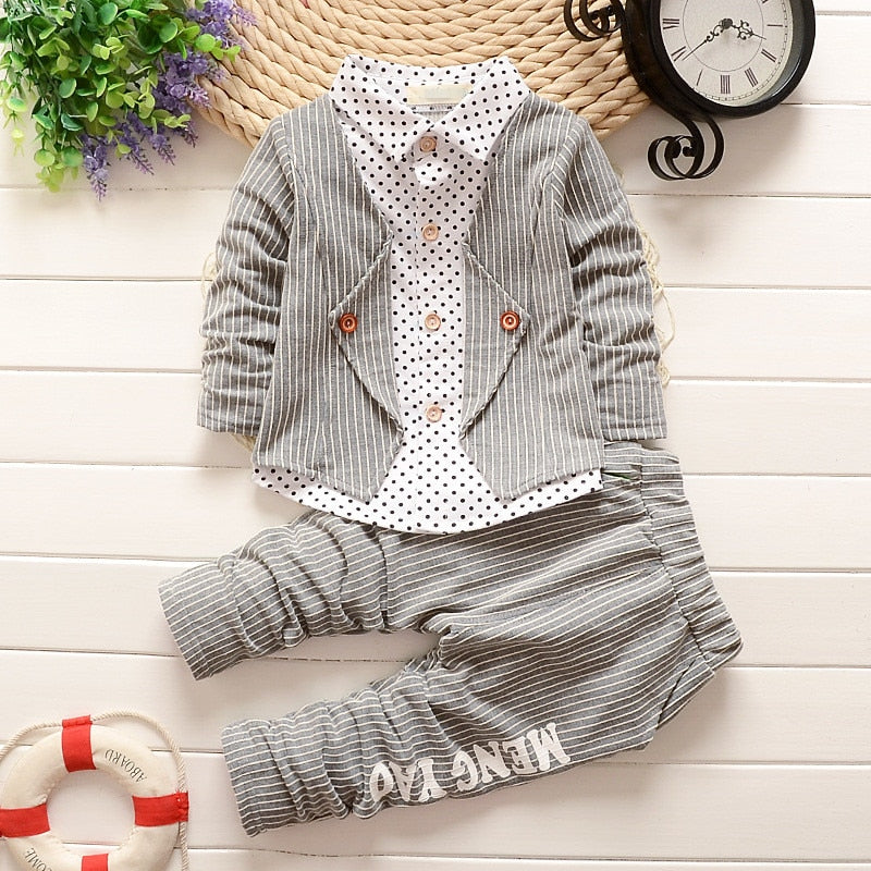 Kids Stripe Two Piece Clothing Set For Spring And Autumn